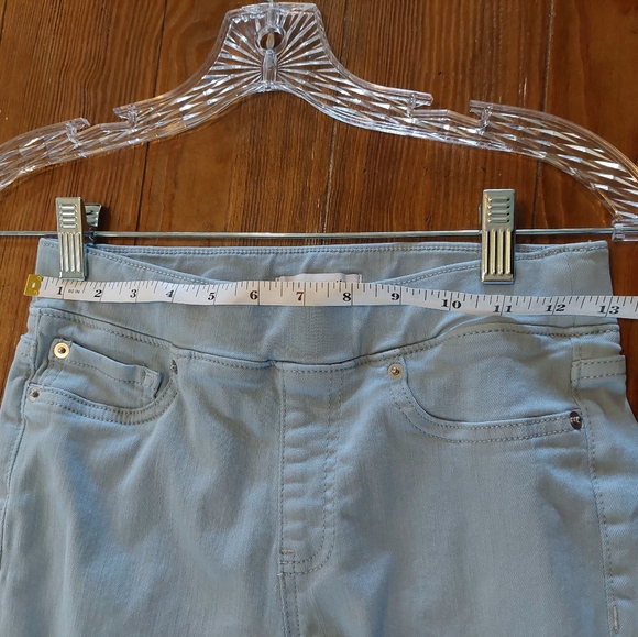 Amazon Essentials Light Blue Jeans Jeggings Womans Size 4 Stretch - Picture 2 of 9
